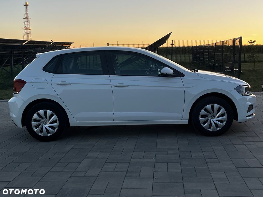 Volkswagen Polo - 8