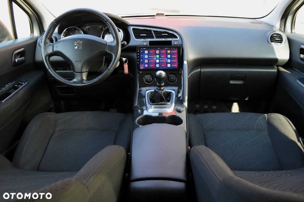 Peugeot 3008 1.6 HDi Premium - 8