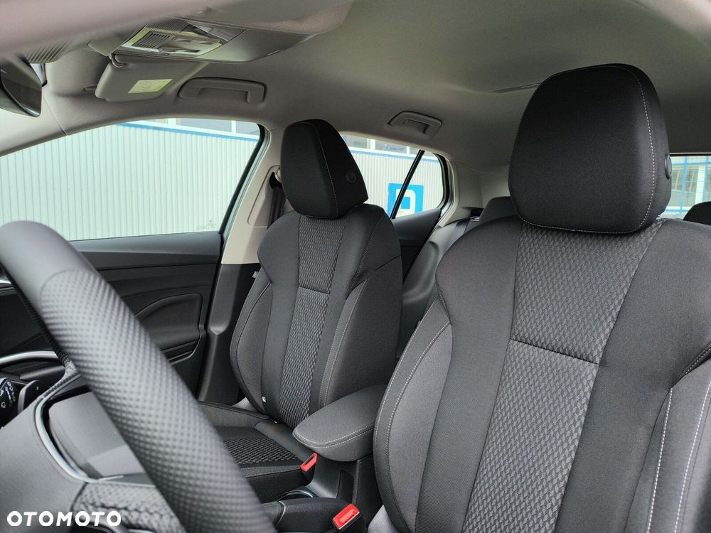 Skoda Fabia 1.5 TSI Drive DSG - 12