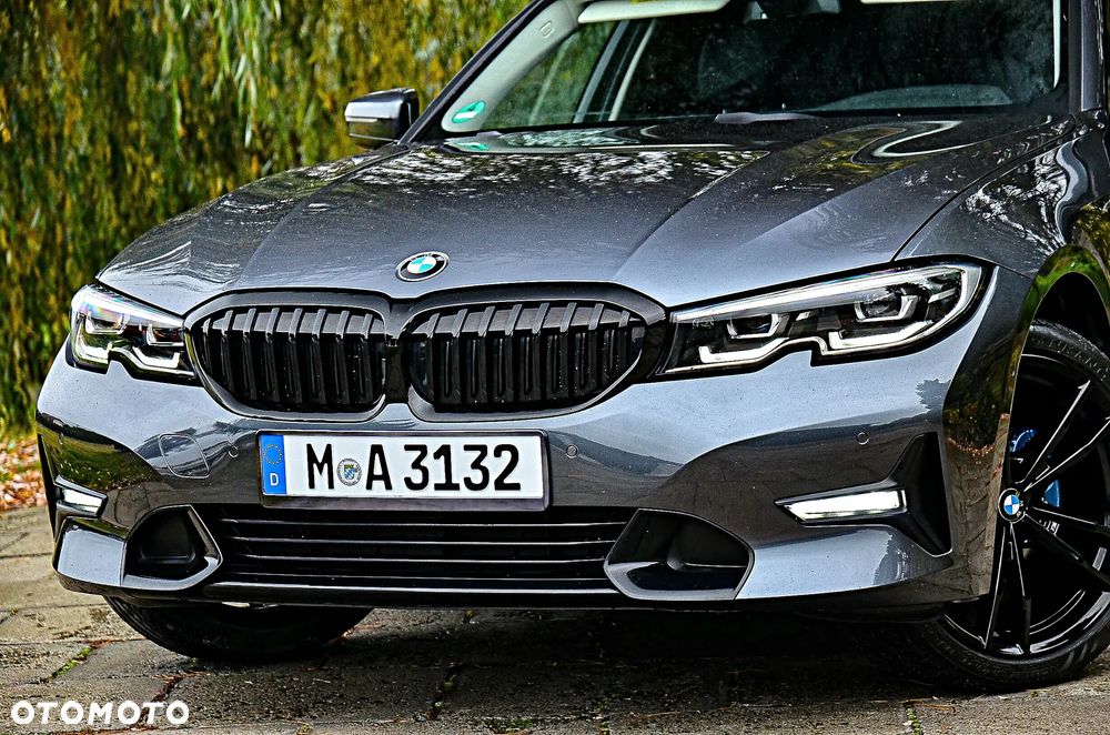 BMW Seria 3 320i GPF Sport Line Shadow - 11