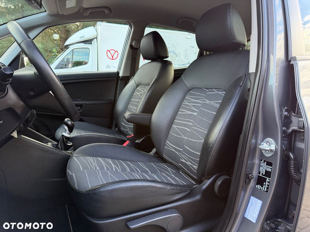 Kia Venga 1.6 CVVT ISG Spirit - 23