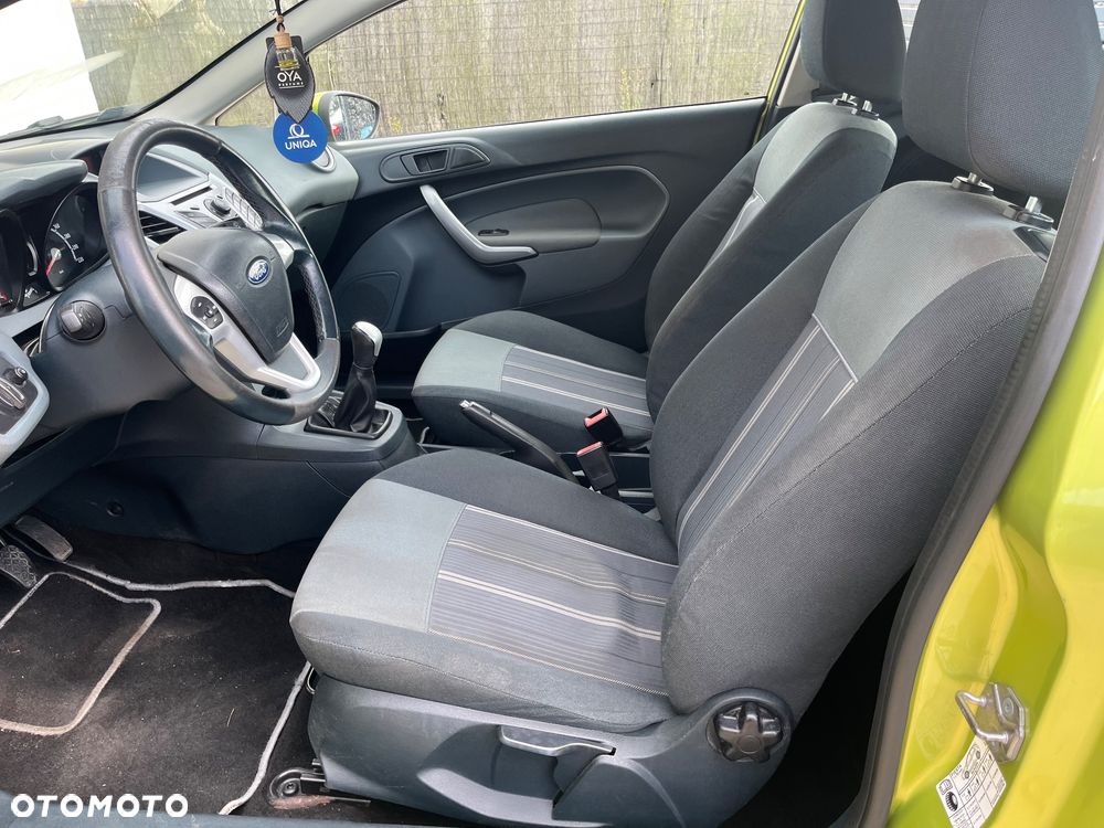 Ford Fiesta 1.6 TDCI We will Rock You - 17
