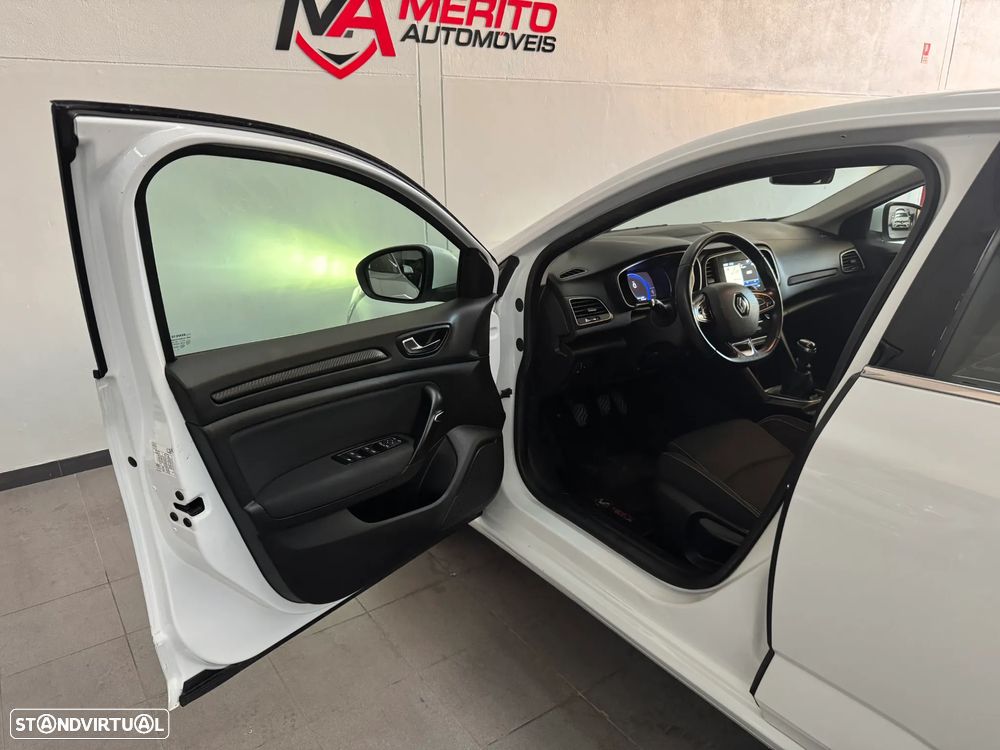 Renault Mégane 1.5 dCi Confort - 9