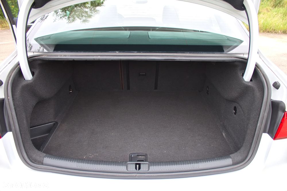Audi A3 Limousine - 18