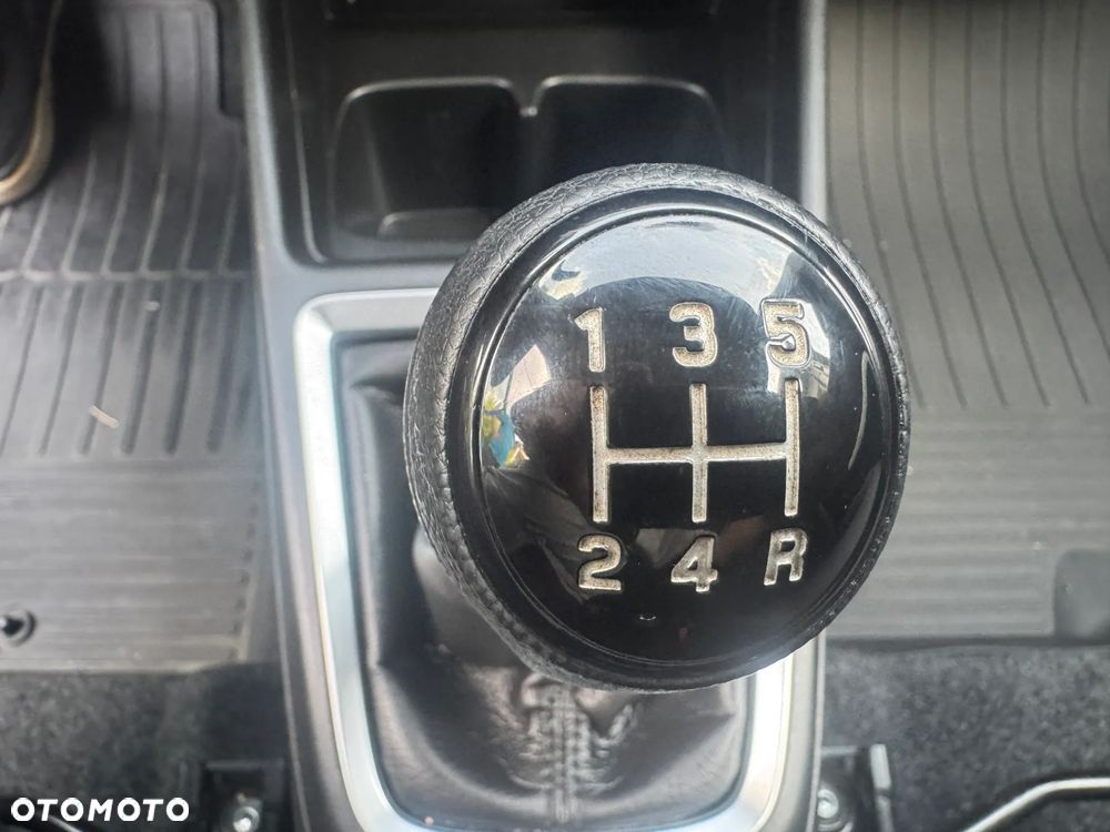 Suzuki Swift 1.2 SHVS Premium Plus - 26