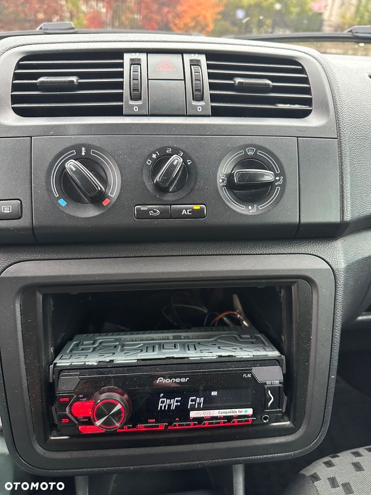 Škoda Roomster - 10