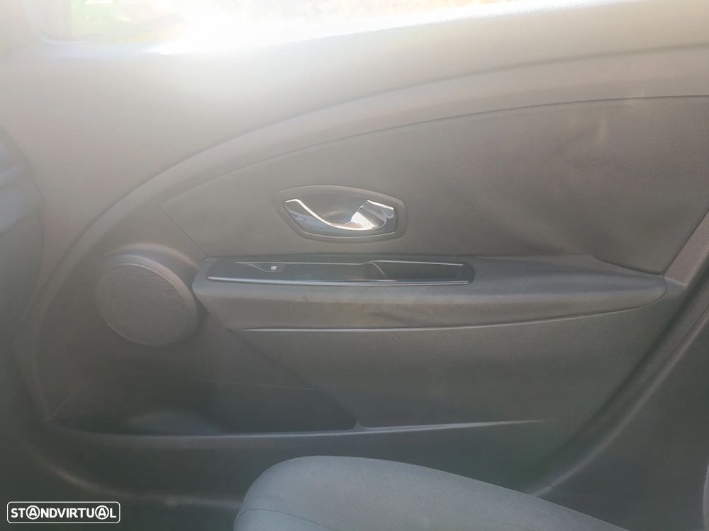 Renault Mégane Sport Tourer ENERGY dCi 110 Start & Stopp Dynamique - 8