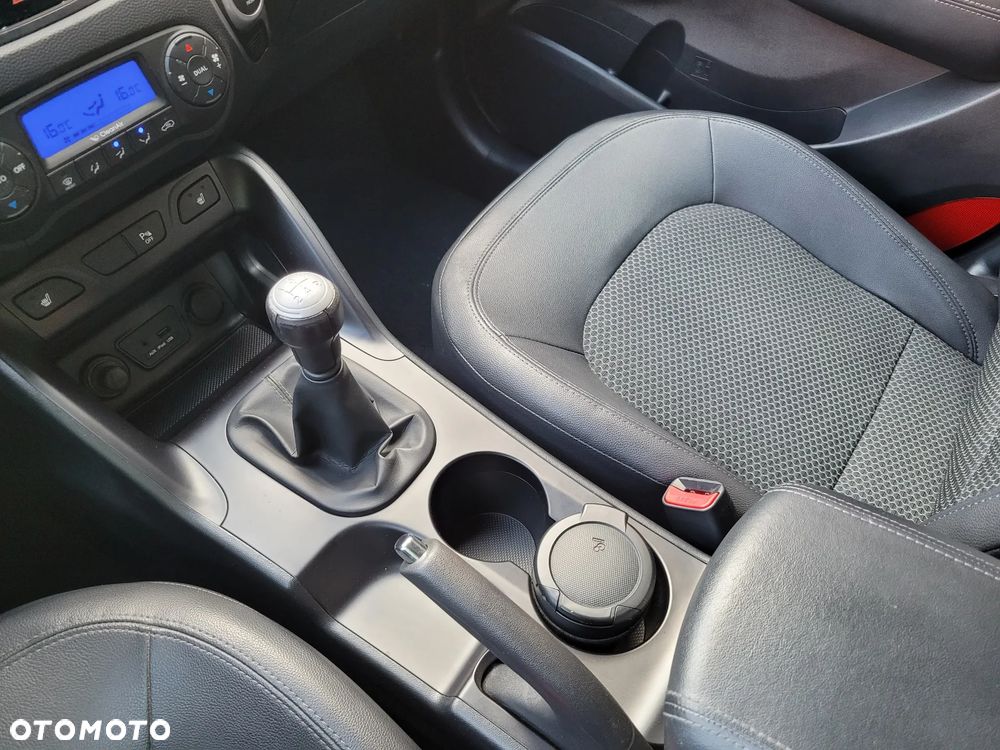 Hyundai ix35 2.0 2WD Comfort - 17