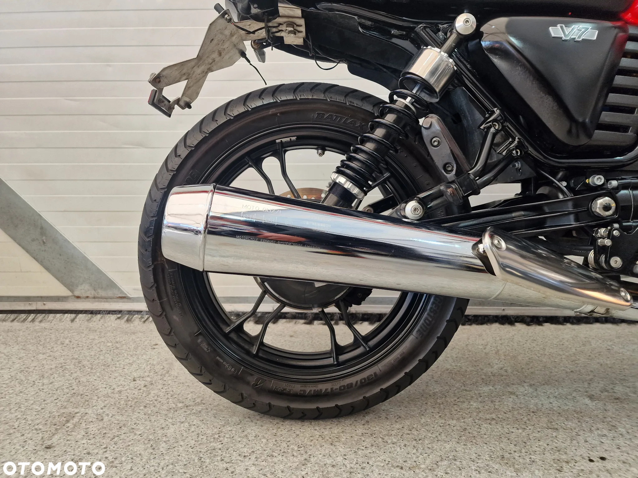 Moto Guzzi V7 - 23