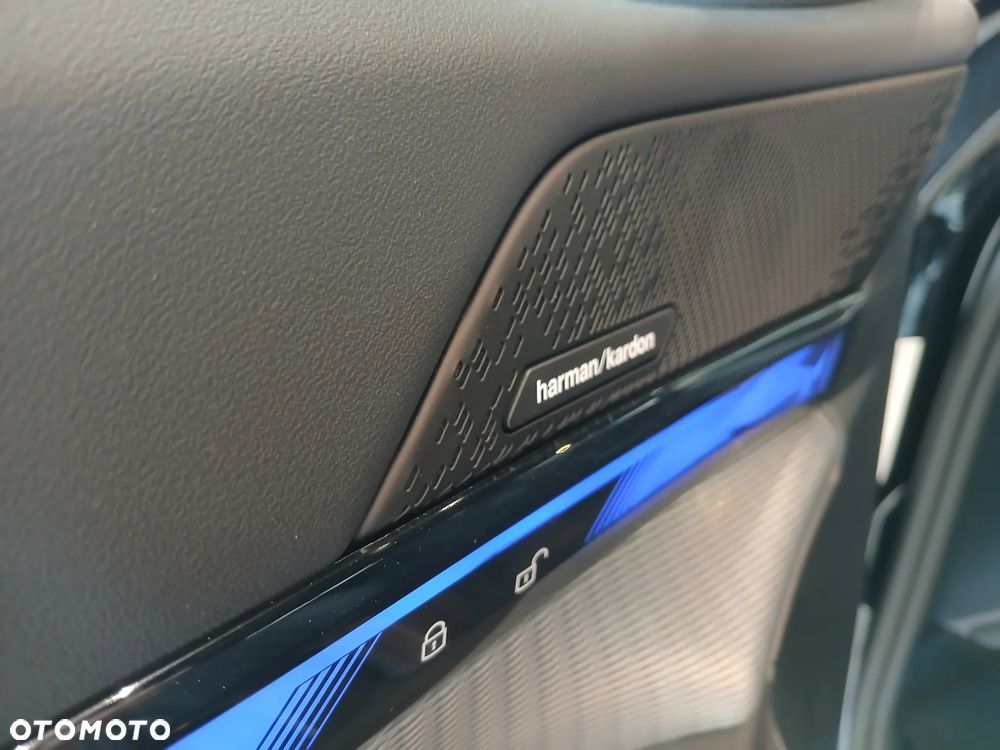BMW Seria 5 520d mHEV - 23