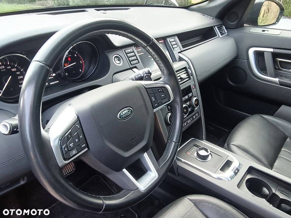 Land Rover Discovery Sport TD4 HSE Luxury - 8