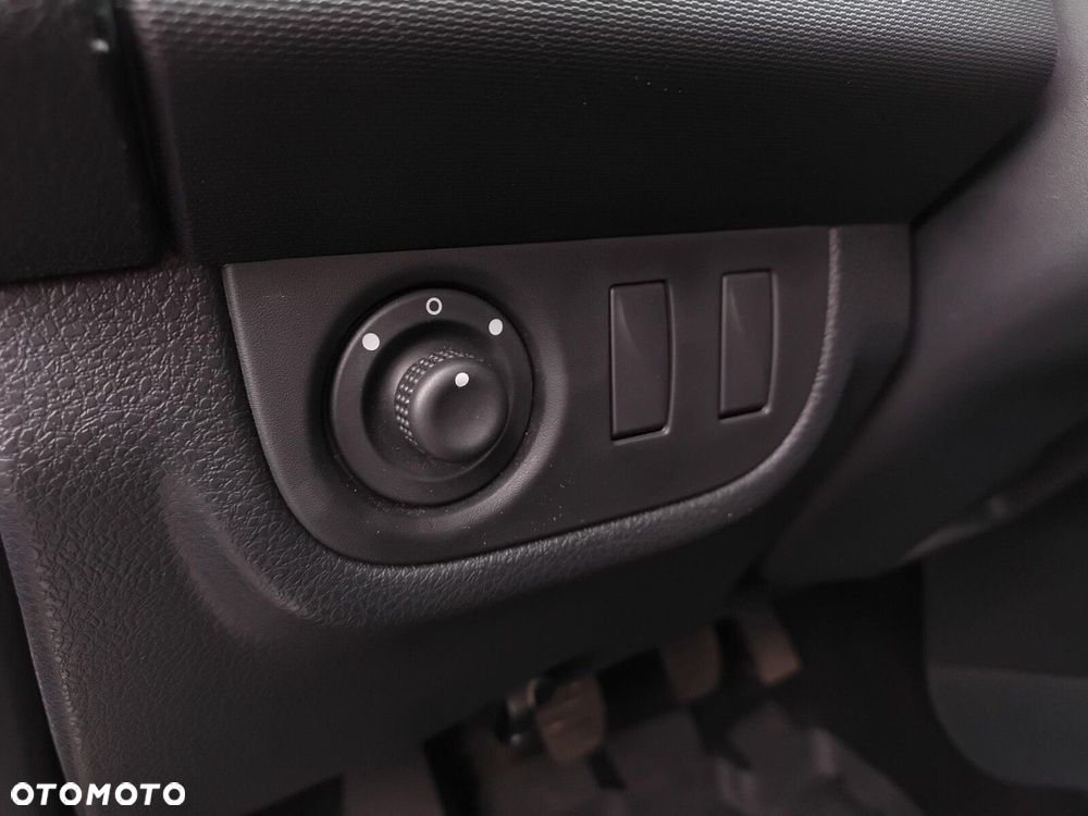 Dacia Sandero - 12