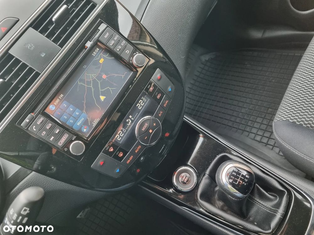 Nissan Pulsar 1.5 dCi Tekna EU6 - 10