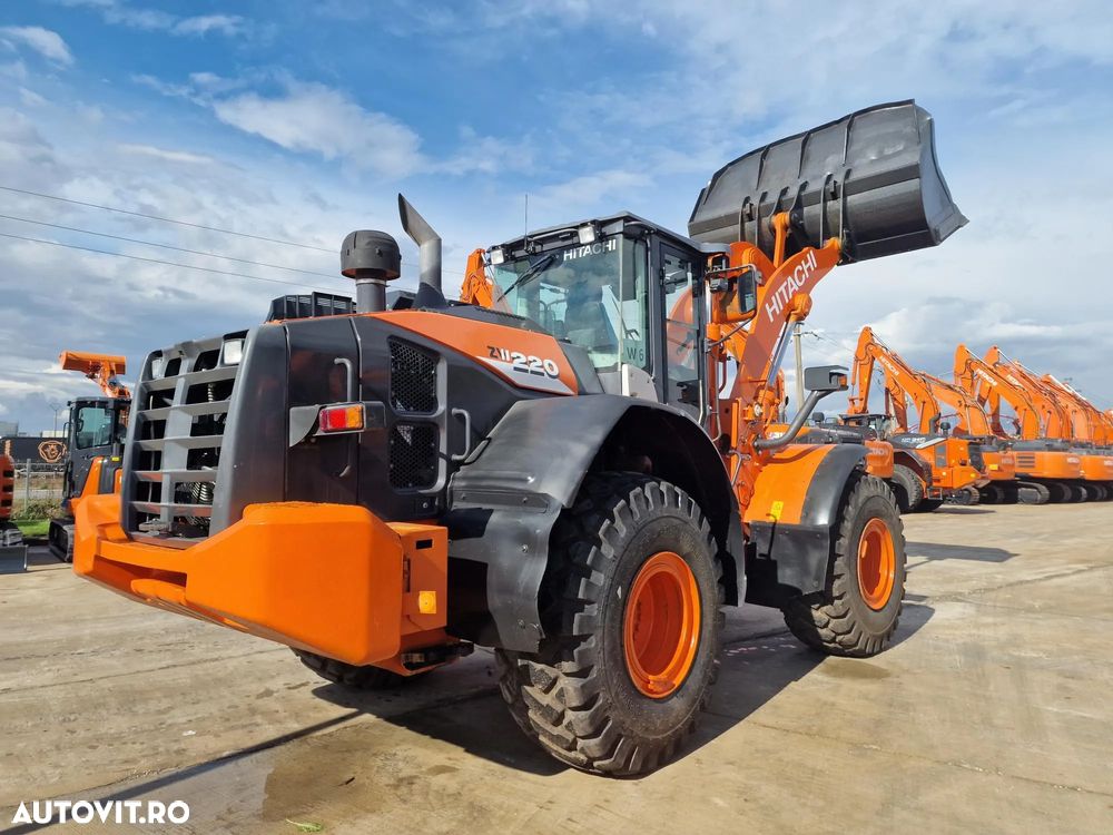 Hitachi ZW220-6, cupa 3,5mc, 2018, 10.546h, produs in JAPONIA, Anv 23,5R25 80% ok, Masa operationala 20 tone, camera luat vederi spate, consum mediu 10,5l/ora, Stare foarte buna, posibilitate leasing 3 ani, AC Climatronic, computer in PROMOTIE 53.900 EUR+Tva - 1