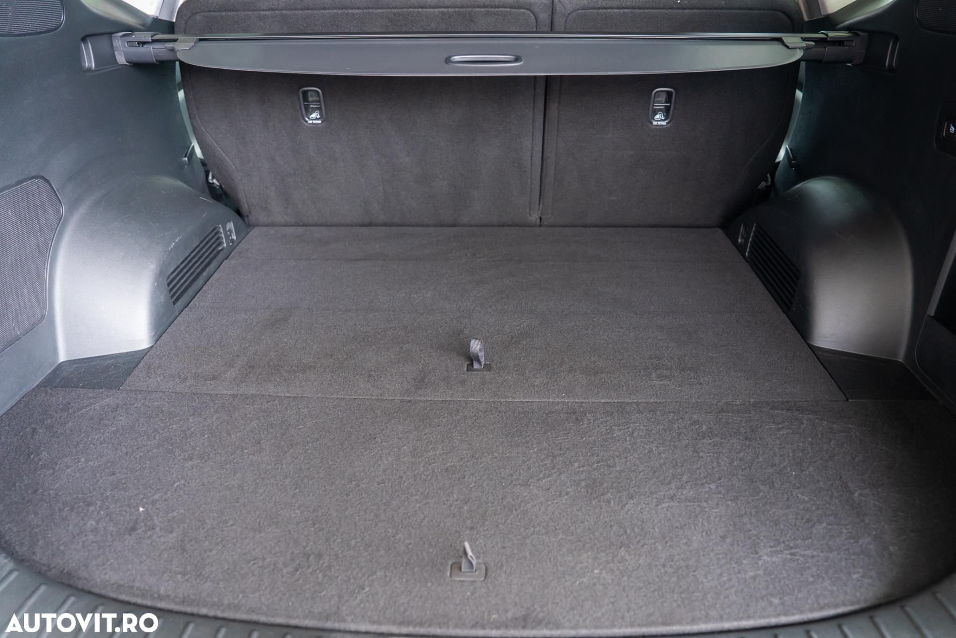 Hyundai Santa Fe Hybrid 1.6 l 230 CP 4WD 6AT Luxury - 24