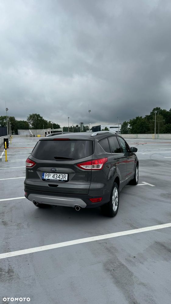 Ford Kuga - 9