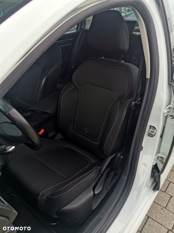 Renault Megane 1.6 SCe Zen - 7
