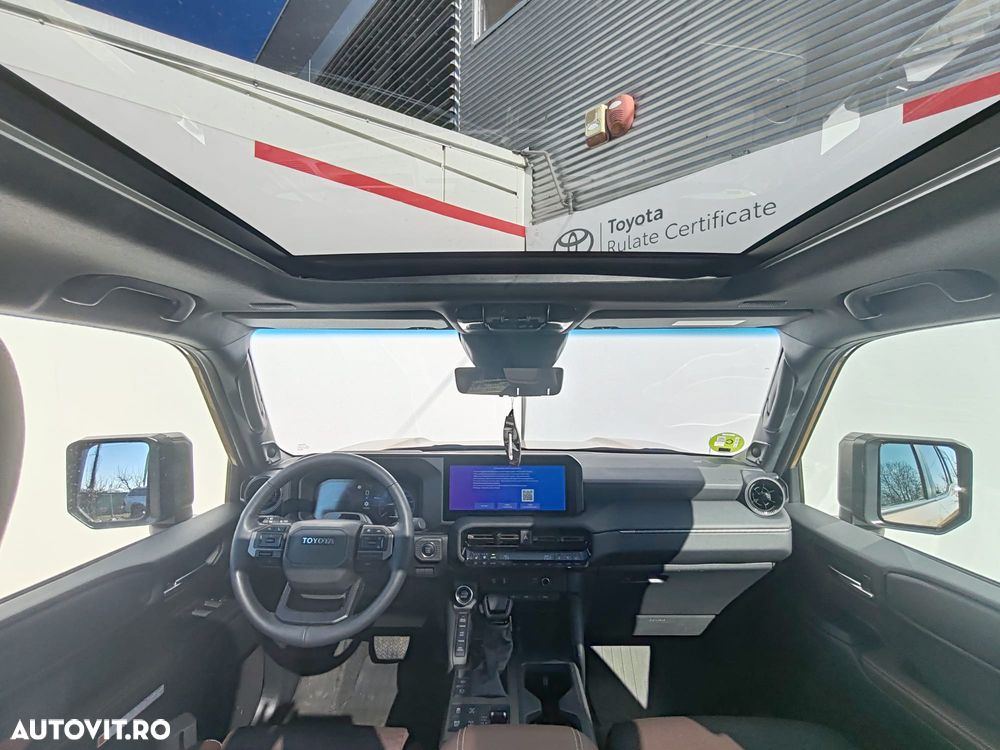 Toyota Land Cruiser - 8