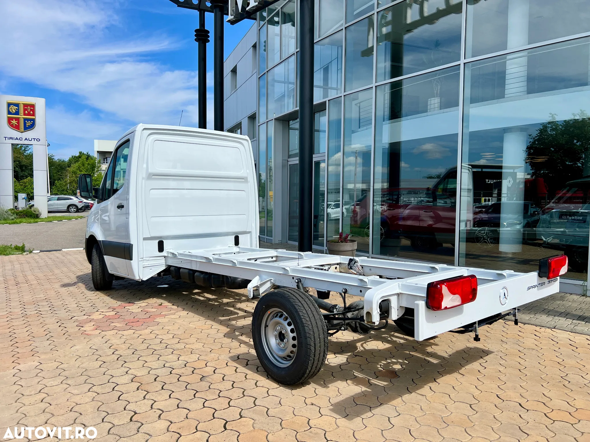 Mercedes-Benz Sprinter 317 sasiu 2024 - 3