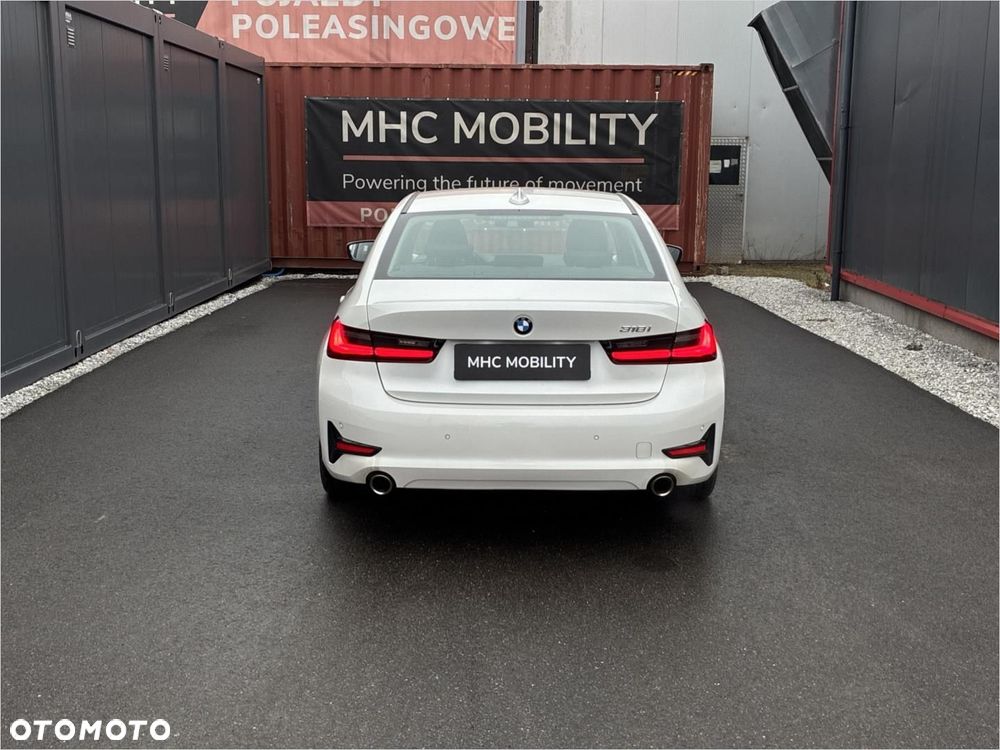 BMW Seria 3 318i Advantage - 14