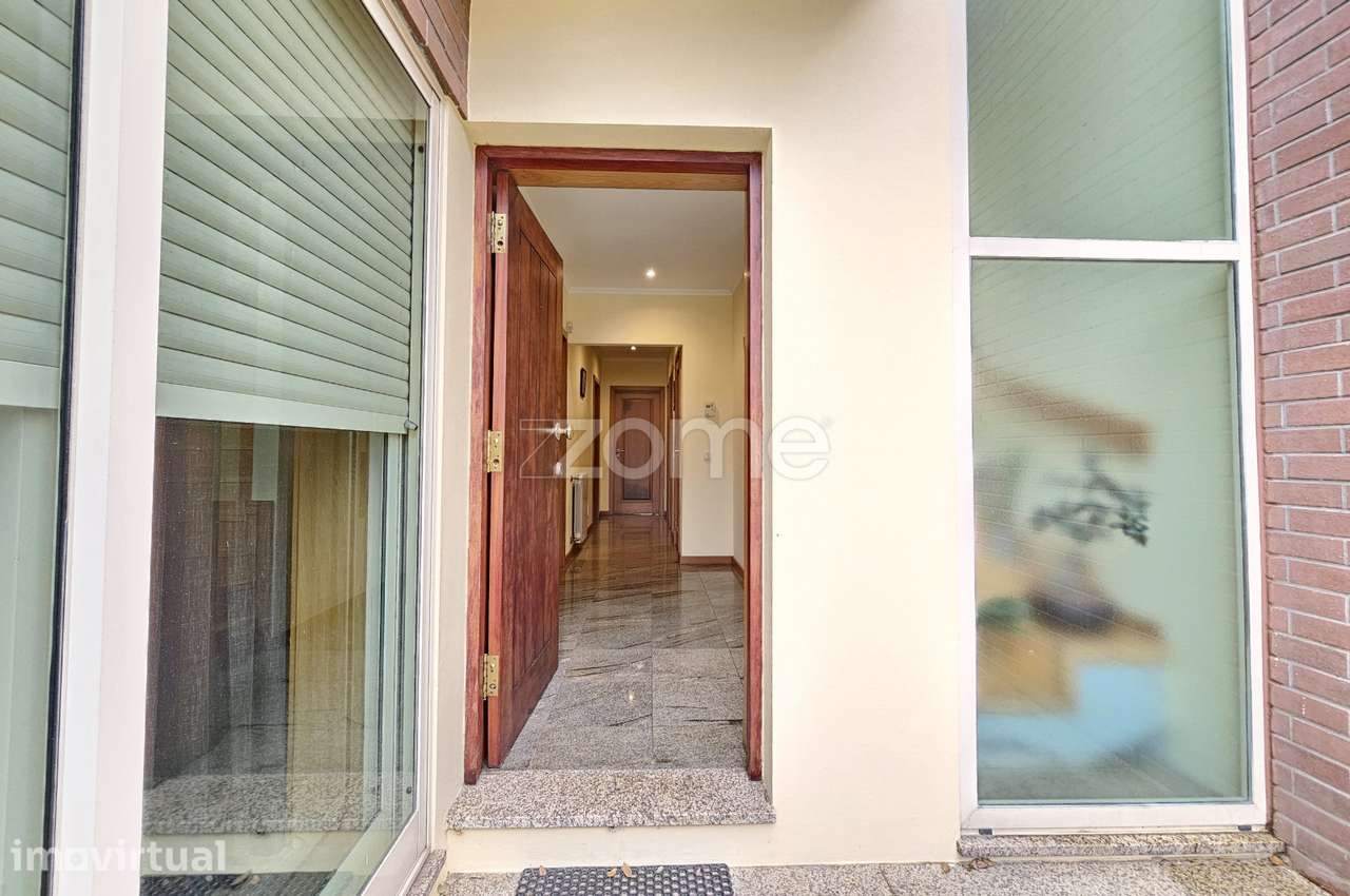 Moradia T3 em Banda com Jardim a Sul – Olival, Vila Nova de Gaia - Grande imagem: 5/31