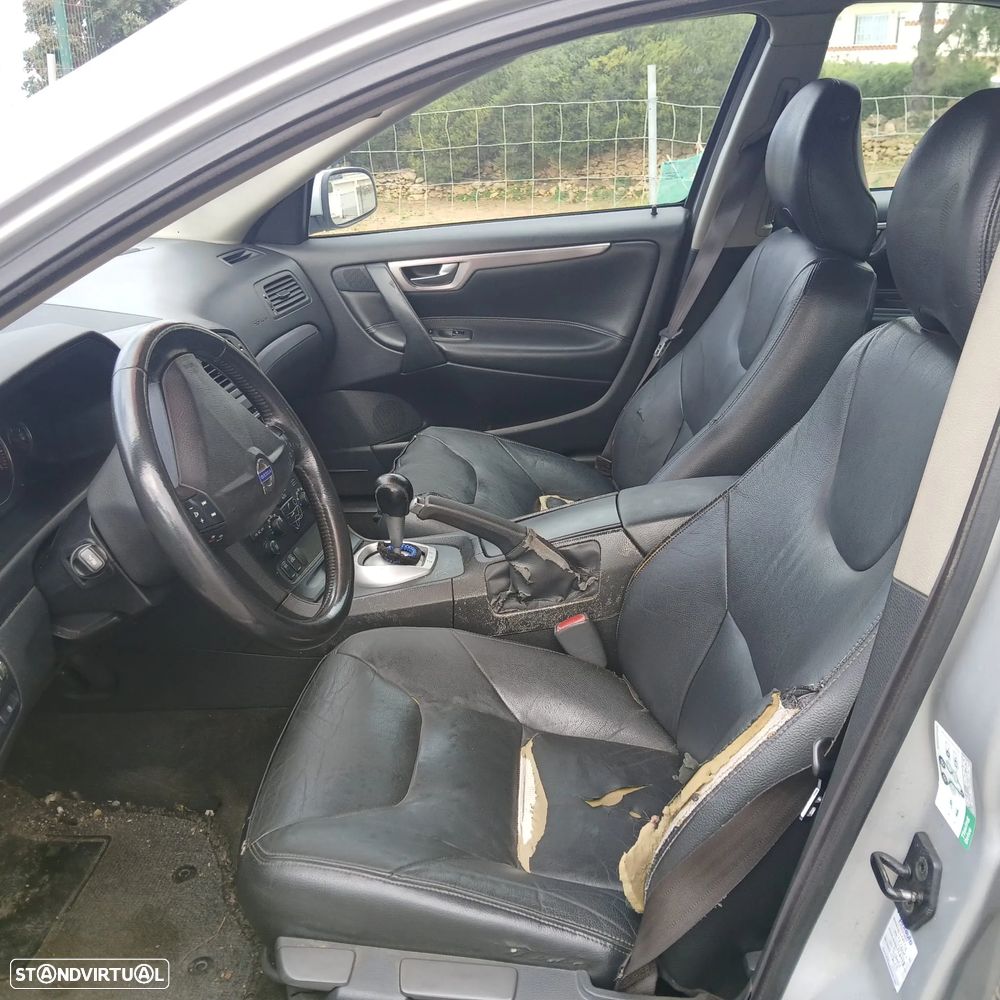 Volvo S60 2.4 D5 - 8