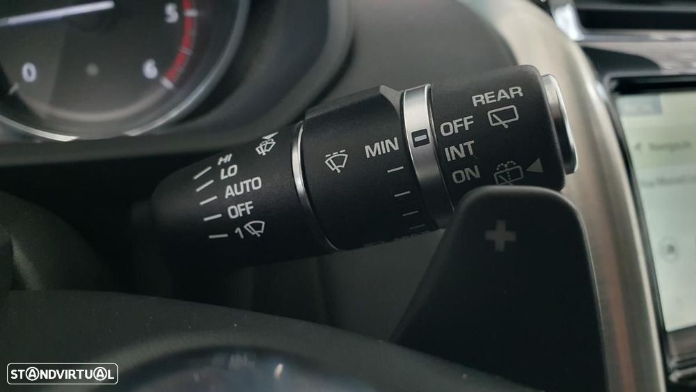 Land Rover Discovery 2.0 SD4 HSE Luxury Auto — fotografia 34