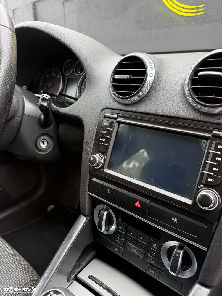 Audi A3 Sportback 2.0 TDi Ambiente - 10