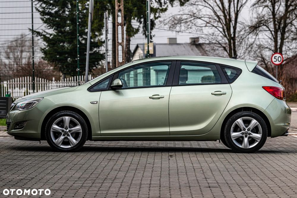 Opel Astra 1.4 Turbo - 15