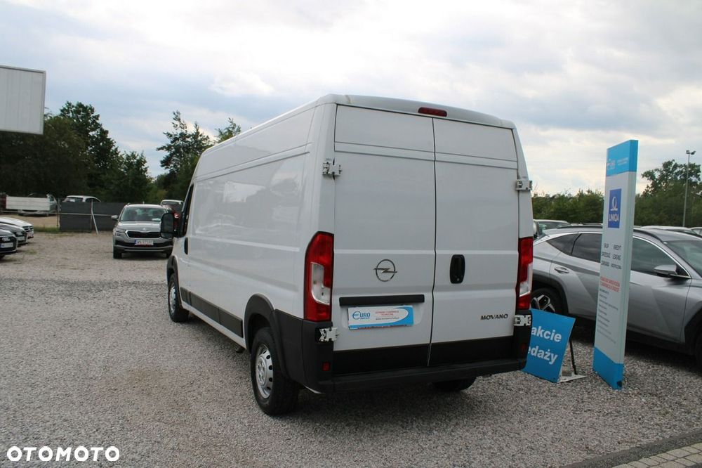 Opel Movano - 8