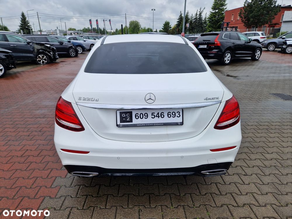 Mercedes-Benz Klasa E 220 d 4-Matic Business Edition 9G-TRONIC - 4