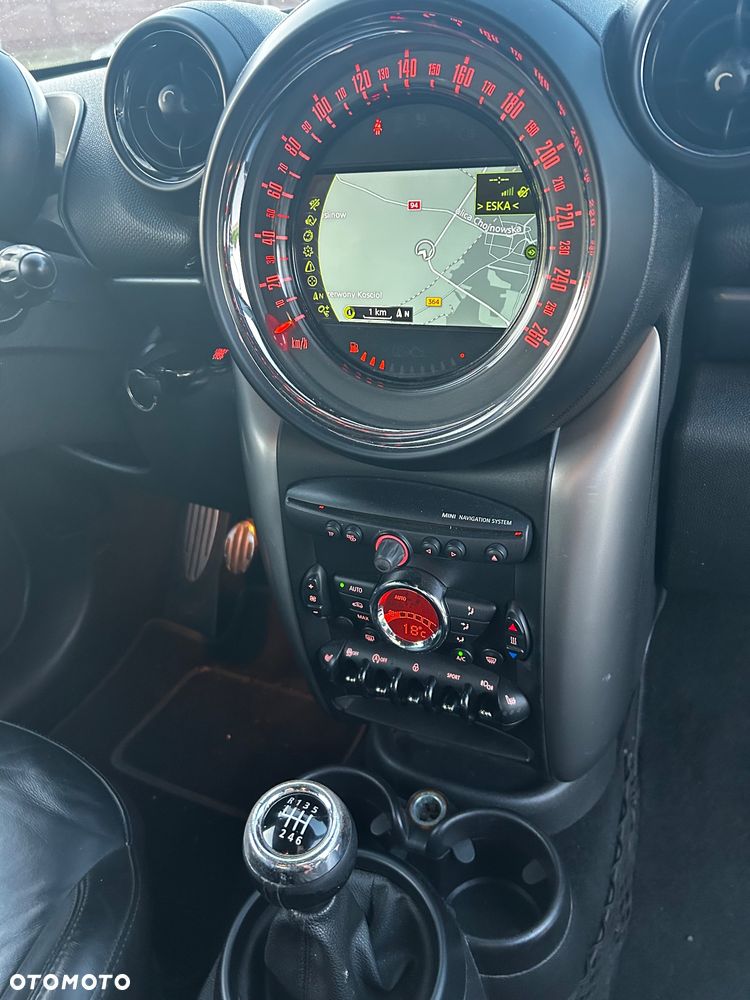 MINI Paceman Cooper D ALL4 - 20