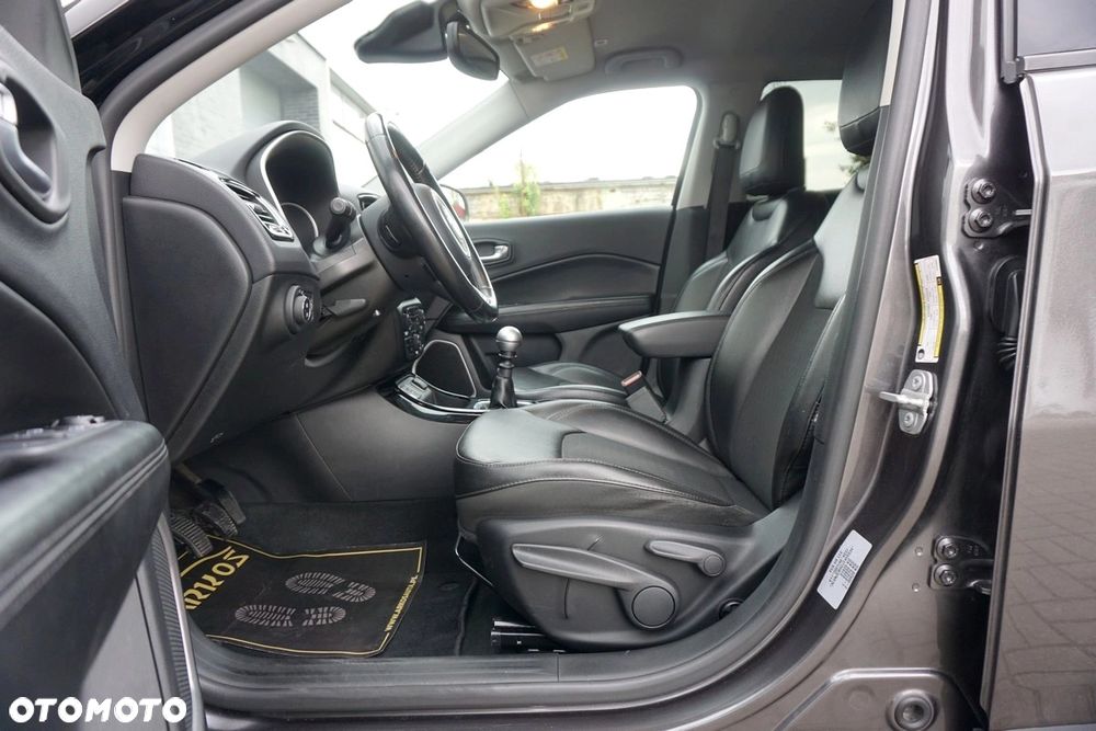 Jeep Compass 1.4 TMair Night Eagle FWD S&S - 25