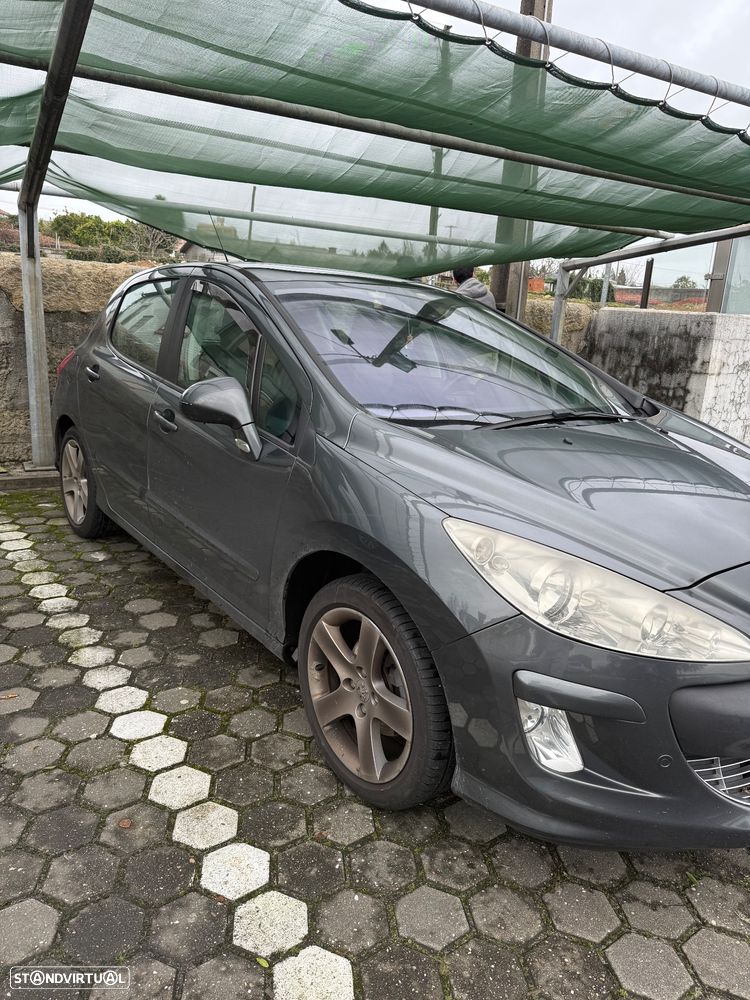 Peugeot 308 1.6 HDi Executive - 2