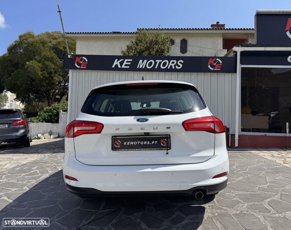 Ford Focus 1.5 TDCi ECOBlue Active - 8