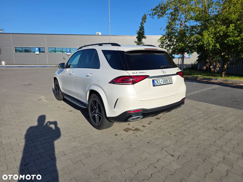 Mercedes-Benz GLE 300 d 4-Matic - 7