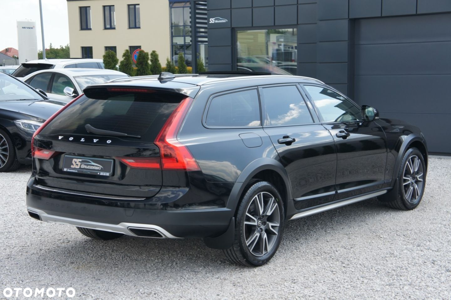 Volvo V90 Cross Country - 7