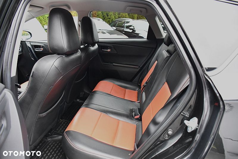 Toyota Auris Hybrid 135 Prestige - 21