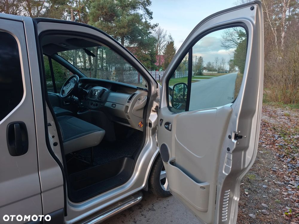 Opel VIVARO - 9