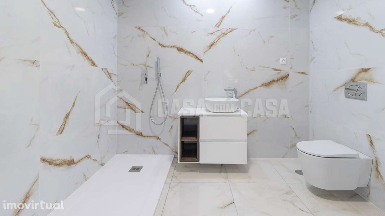 Moradia em Banda V4+2 em Orgens - Grande imagem: 5/16