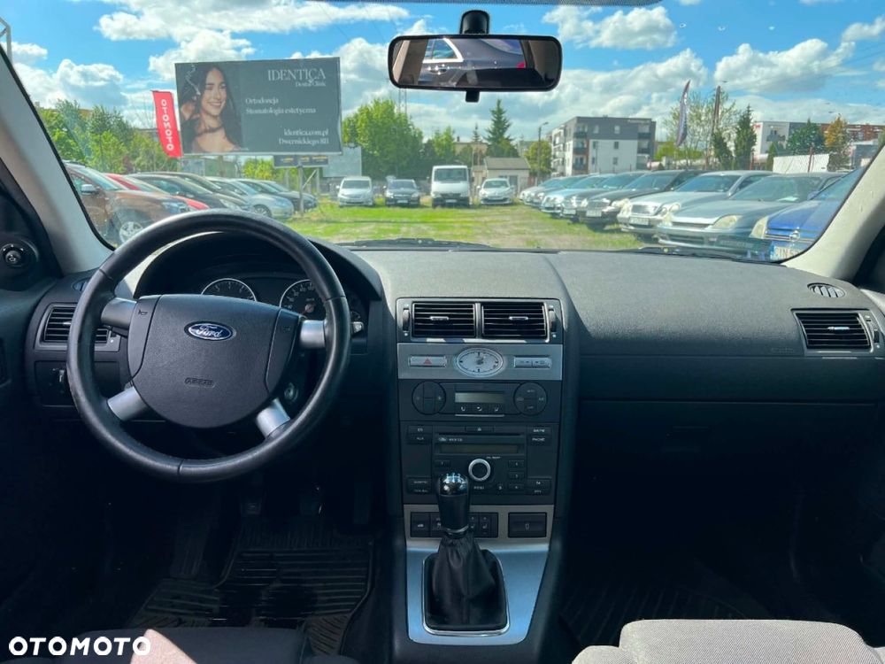Ford Mondeo SW - 6
