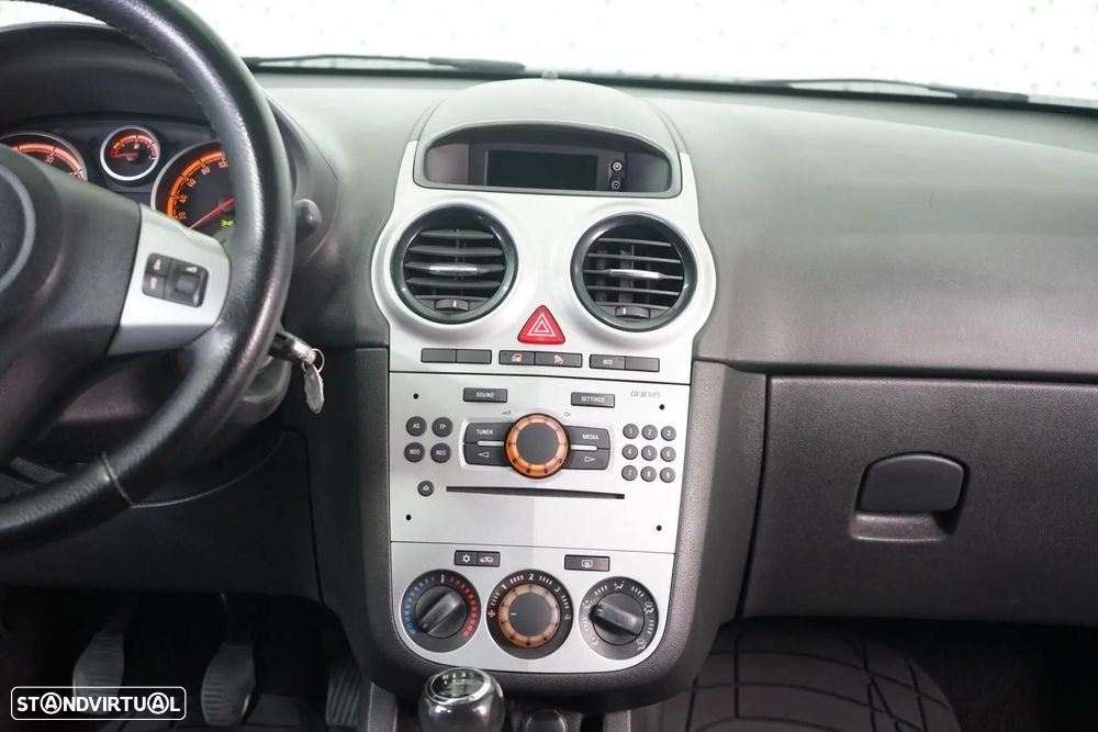 Opel Corsa 1.3 CDTi Dynamic - 17