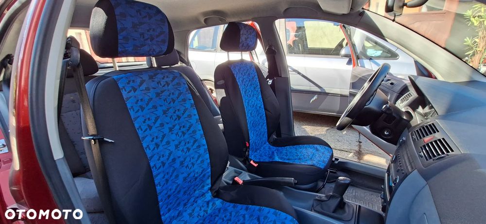 Skoda Fabia - 14