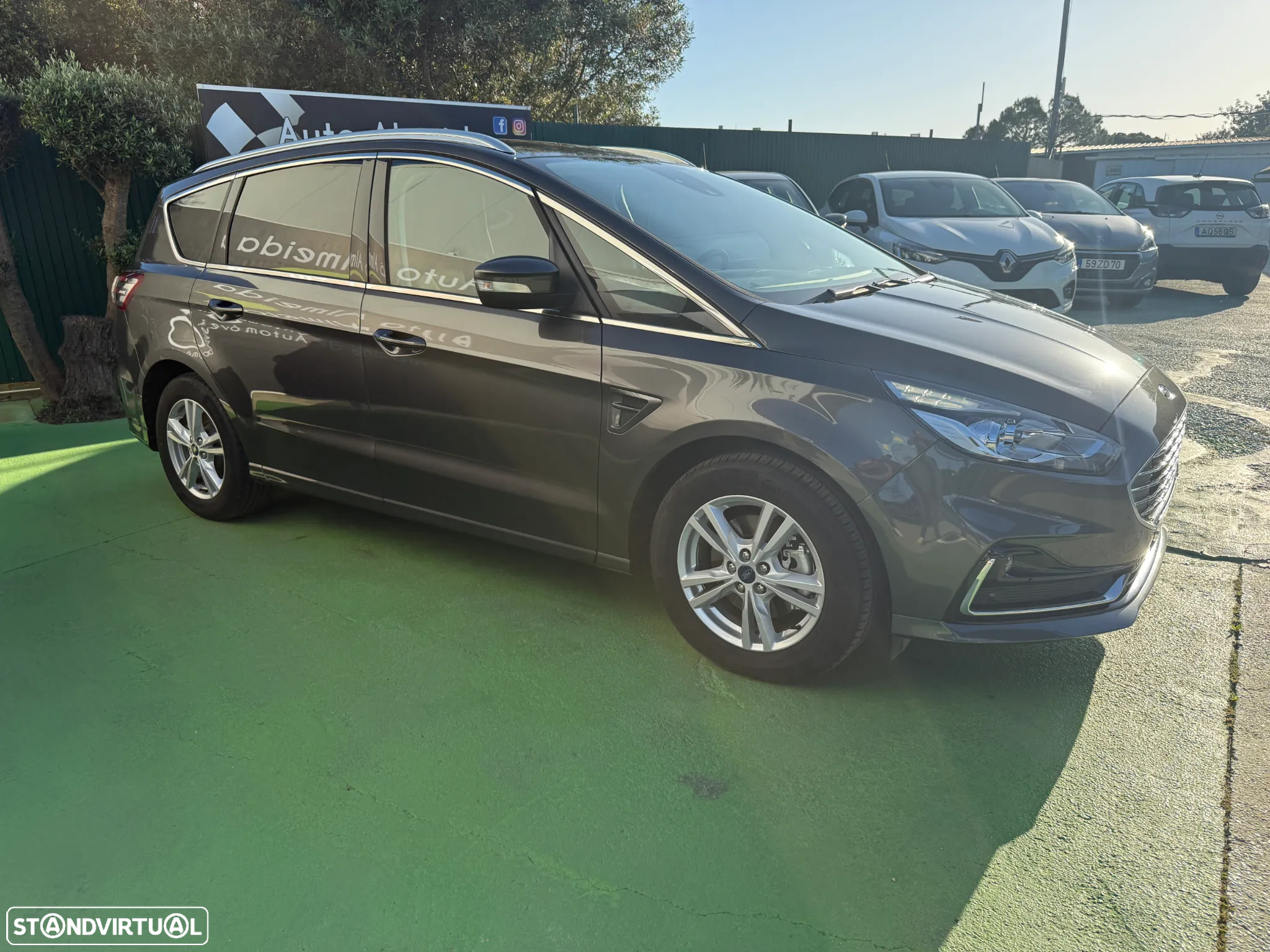 Ford S-Max 2.0 TDCi Titanium - 11