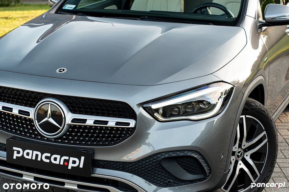 Mercedes-Benz GLA 250e Progressive - 2