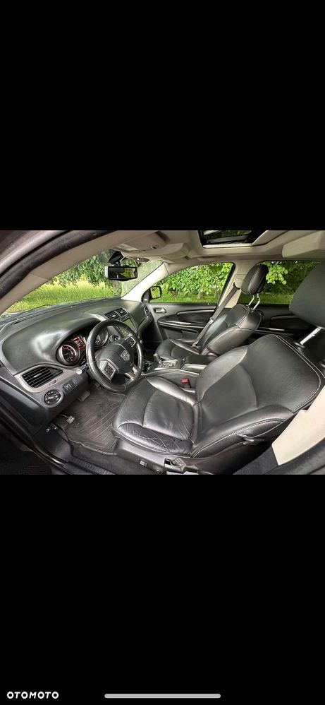 Dodge Journey - 4
