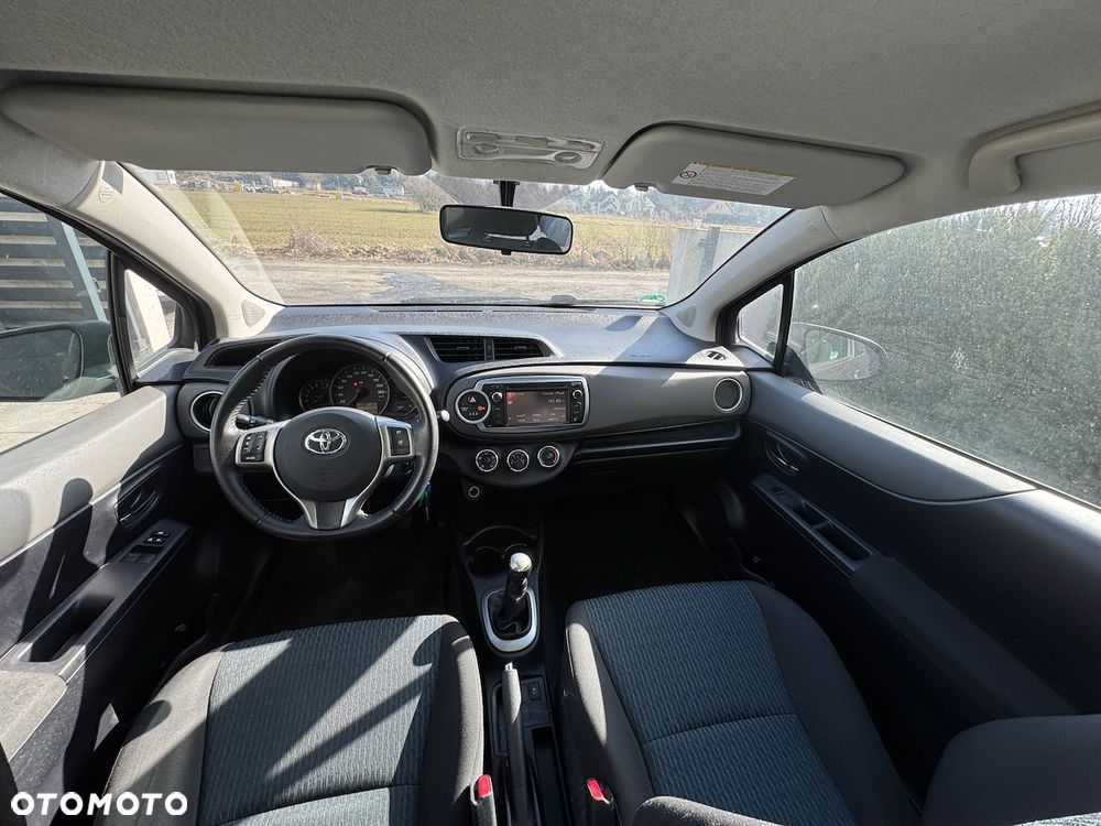 Toyota Yaris 1.0 VVT-i Life - 27