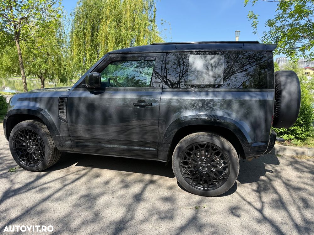 Land Rover Defender 90 3.0 D300 MHEV X - 18