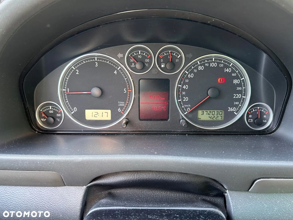 Volkswagen Sharan 2003 photo 2