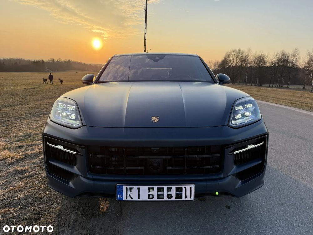 Porsche Cayenne - 8